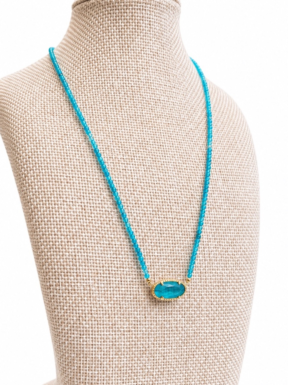 Kendra Scott Turquoise Blue Beaded Oval Pendant Necklace Gold Tone Boho - Picture 2 of 7